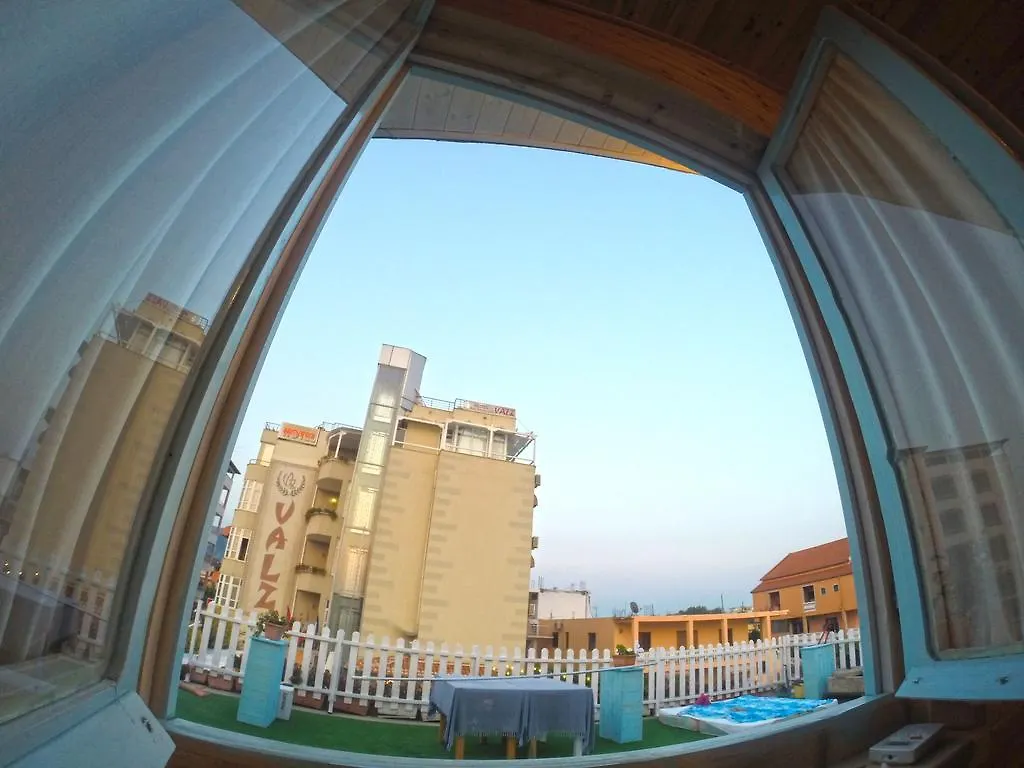 Hotel Valz Velipojë 4*,  Αλβανία
